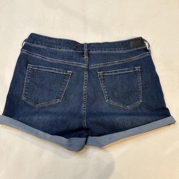 Dear John Ava Roll Up Short Medium Wash  - Size 29 - Picture 2 of 10